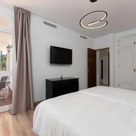 Superb With Private Pool And Barbecue Marbella